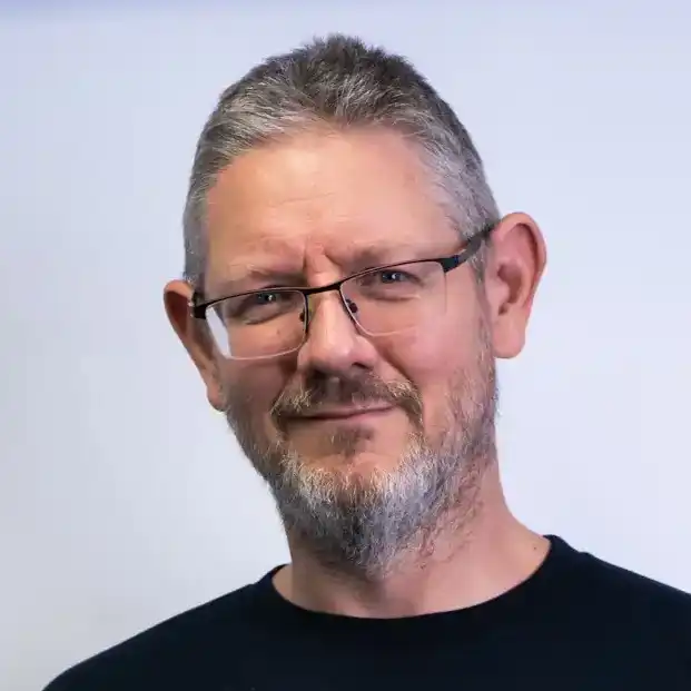 Jörn Guy Süß